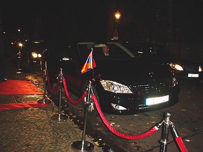 Botschaftsempfang Absperrungen