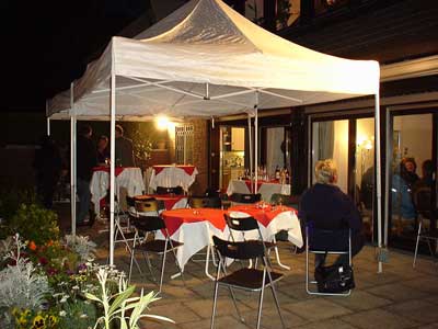 Privat Feier Baldachin