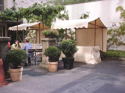 Galerie /Hofaustellung Marktstände